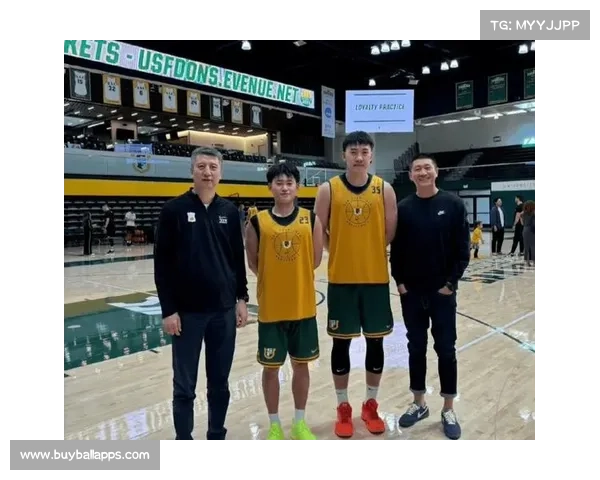 中国男篮助教李昂随郭士强赴美考察并探望留训新星杨瀚森